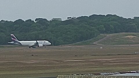 Airbus A320NEO PR-XBL pousa em Manaus vindo de Brasília