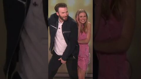 The cast of Avengers dancing to Miley Cyrus Flowers Part 2