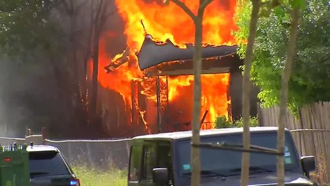 Texas man dies after killing neighbor, setting house ablaze