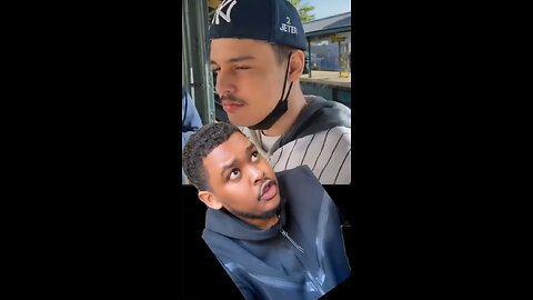 Can’t believe he did this to the Yankee that’s CRAZY🤦🏽‍♂️🤣