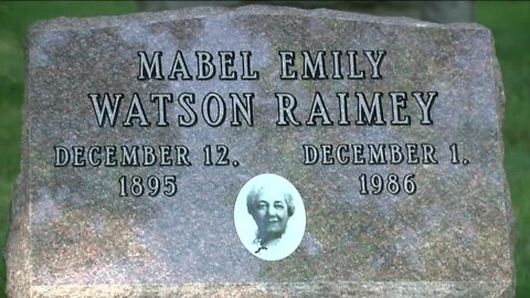 Headstone dedication for first Black woman to attend Marquette University Law School