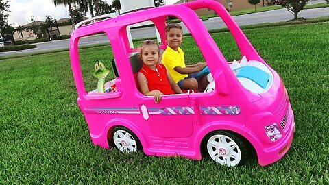 Diana and Roma go on a picnic in a Barbie car