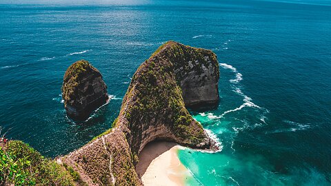 Discovering a mystical island with a dangerous history...Nusa Penida of Bali Indonesia