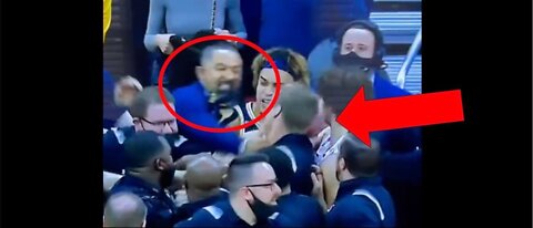 Michigan coach Juwan Howard hits Wisconsin assistant after loss 😭🤬