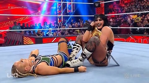 Ivy Nile vs. Rhea Ripley