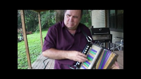 Cajun Dave Italian button accordion