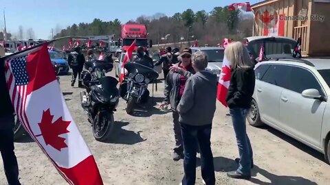 Rolling Thunder Ottawa Biker Rally Bikers Arriving First Scenes Friday April 29, 2022