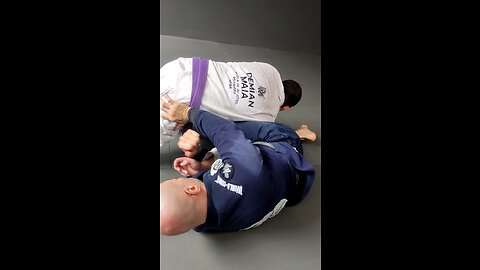 Brazilian jiu-jitsu armbar variation 🇧🇷🥋🇧🇷