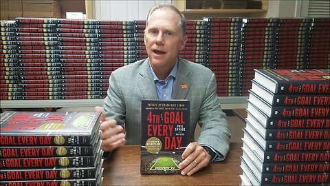 A review of 4th and Goal Everyday by Phil Savage and Ray Glier