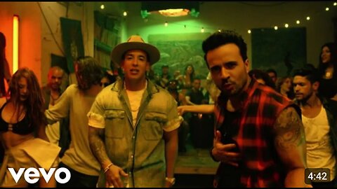 Luis Fonsi - Despacito ft. Daddy Yankee