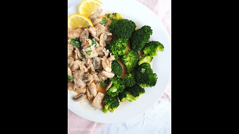 Keto Creamy Chicken Thighs In Mushroom Sauce