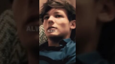 Louis realising his verse was sung by Harry instead ☹️ #larrystylinson #harrystyles #louistomlinson