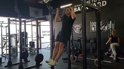 Band Assisted Pullup Pulses