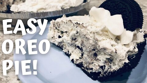 How To Make an Easy Oreo Pie (No Bake!) - HowToRecipe