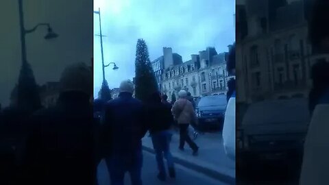 Vidéo 1 - manifestation du samedi 25 mars 2023