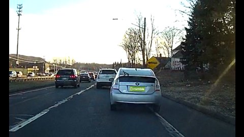 Car quickly swerves to avoid causing accident