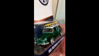 GREENLiGHT vdub series Volkswagon type 3 squareback GREEN MACHINE!!