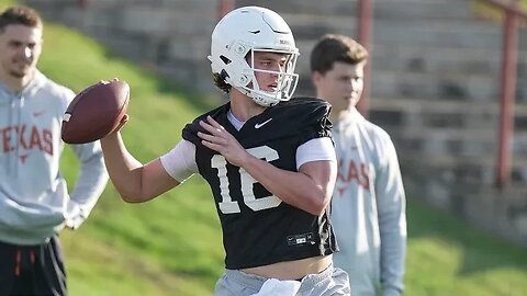 Spring Football QB Battles: Texas