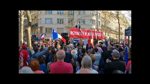 Manifestation contre le pass Vaccinal place du Place du Palais Royal à Paris le 26/03/2022 - Vidéo19