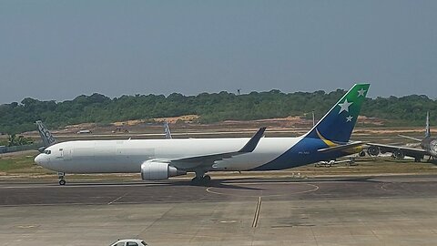 Boeing 767-300ERF PR-ABB pousa em Manaus vindo de Guarulhos