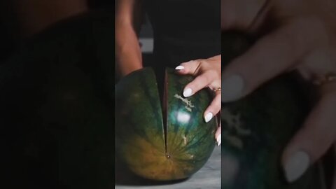 Why We Like This Watermelon #shortvideo #shorts