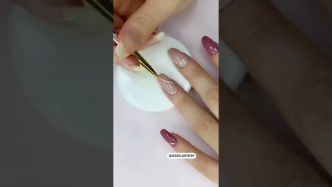 CURSO COMPLETO NA DESCRIÇÃO DO VÍDEO - #shorts #unhasumamor #manicure