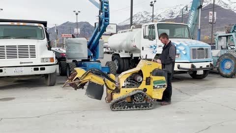 Stump Grinder 2014 Vermeer SC30TX Walk Behind Crawler Tracked $17,000