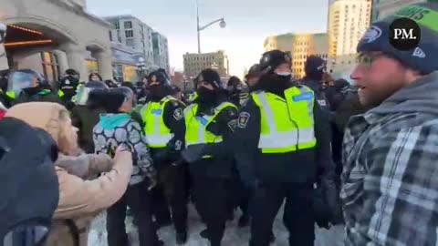 Fidelito Trudeau tira los caballos a los luchadores por la libertad