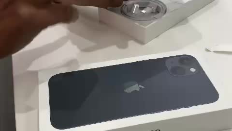 iphone 13 unboxing