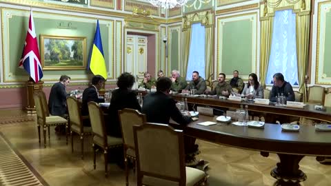 British PM Sunak meets with Zelenskiy in Kyiv