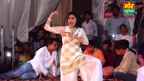 Sapna Latest Dance Solid body Sapna Dance Munirka Delhi Compition 2017