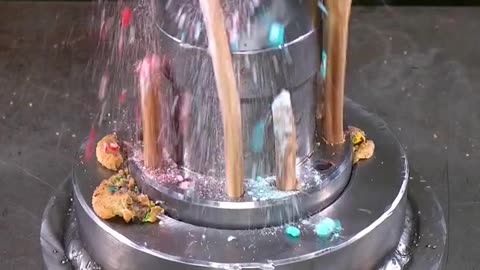 Hydraulic press / hydraulic press vs cookies #hydraulicpress #satisfying #crushing