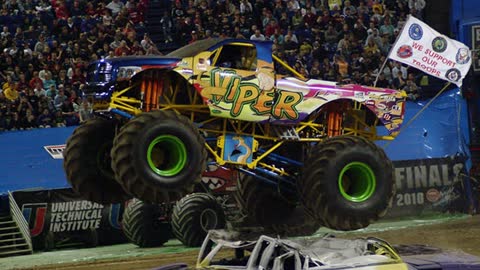 Monster Jam Minneapolis 2010 Show 1