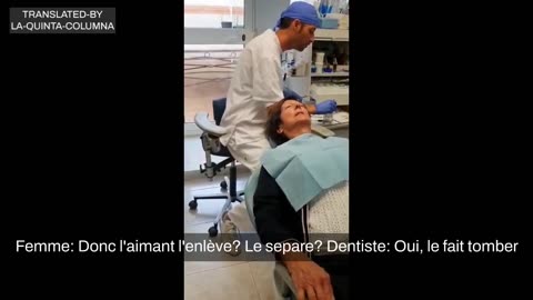 Un dentiste injecte de l'anesthésie en utilisant la technique Sevillano-Delgado.