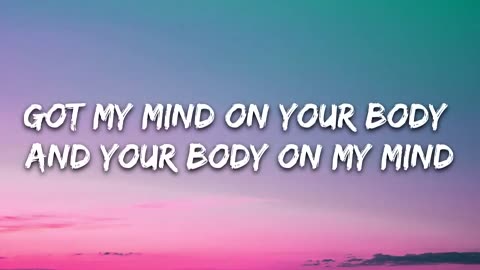 Demi Lovato - Cool for the Summer (Lyrics Video)