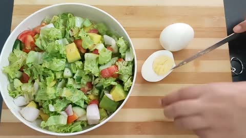 AVOCADO EGG SALAD | healthy salad for weight loss | keto salad | egg salad recipe | avocado salad