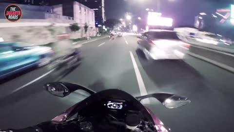 The Pure Sound of YAMAHA R1 2015