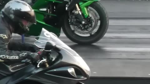 Kawasaki h2 vs Hayabusa