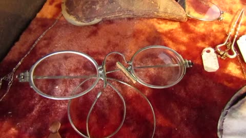 1875 Eyeglass frames? (Part 1)