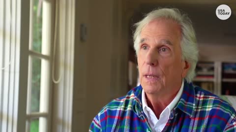 Henry Winkler's new memoir highlights entertaining stories from life | USA TODAY