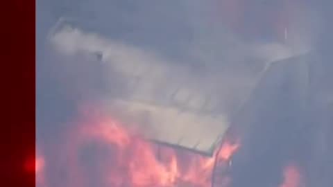 Moment house collapses in Perth wildfire. #Australia #Shorts #BBCNews