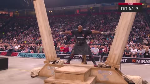 Felix beats his own HERCULES HOLD WORLD RECORD!