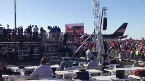 Trump 3-25-23 Waco rally-Trump entrance walking the red carpet from his plane