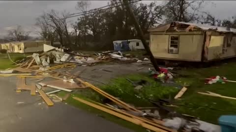 Deadly tornadoes rip through Louisiana