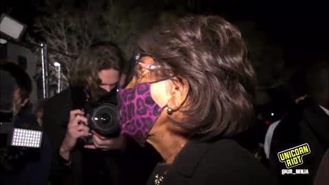 Maxine Waters told a mob of ANTIFA rioters