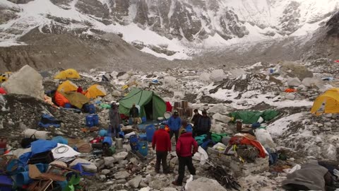 Nepal Earthquake Climbers