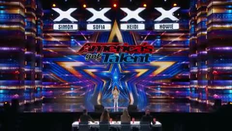 Kristen Cruz Surprises The Judges With Her Unbelievable Voice | AGT 2022