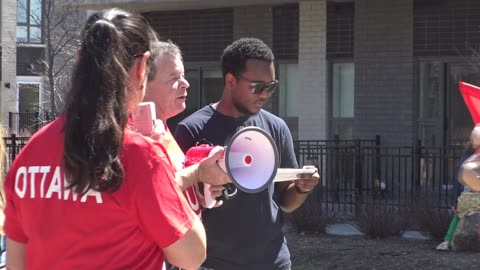 Ottawa Rally for Rent increases in HeronGate Neighbourhood