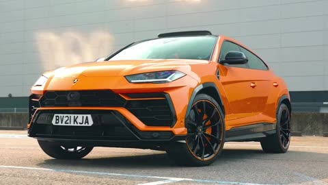 Lamborghini URUS