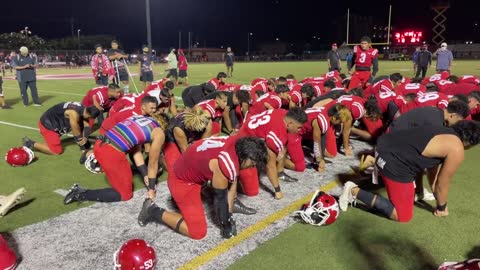 Kahuku football 'Kaipahua Kura' haka after Hawaii state championship win on Dec. 23, 2021